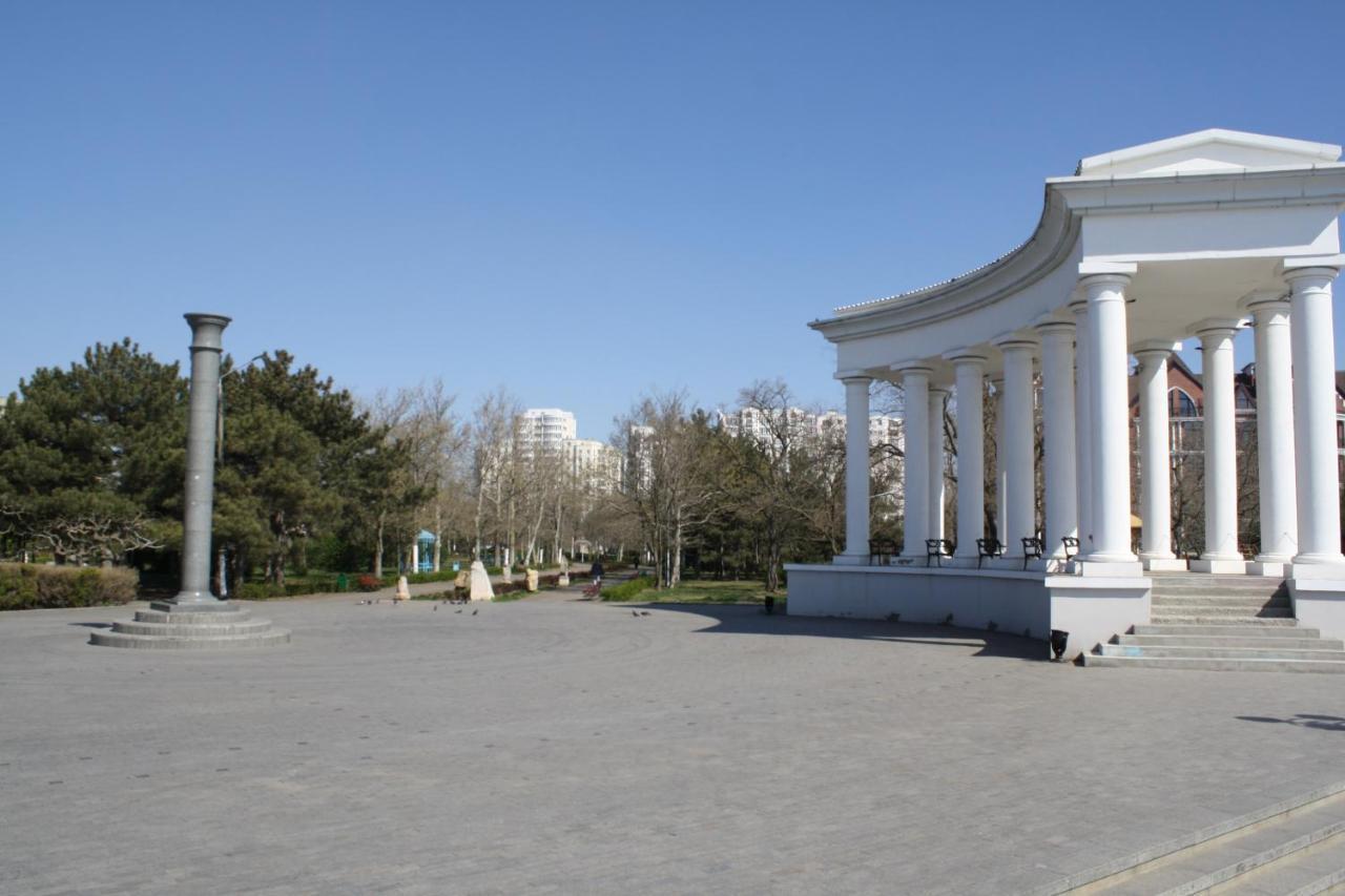 Двухкомнатная Квартира 900М От Моря Отчетные Док Tschornomorske Exterior foto
